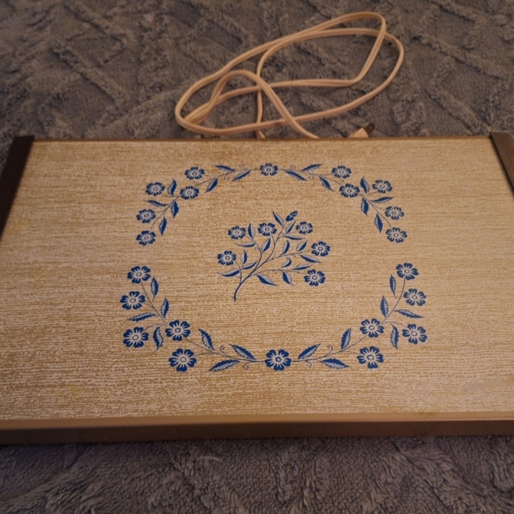 Vintage 70s Blue Floral Atlantic Precision Works Electric Warming Tray